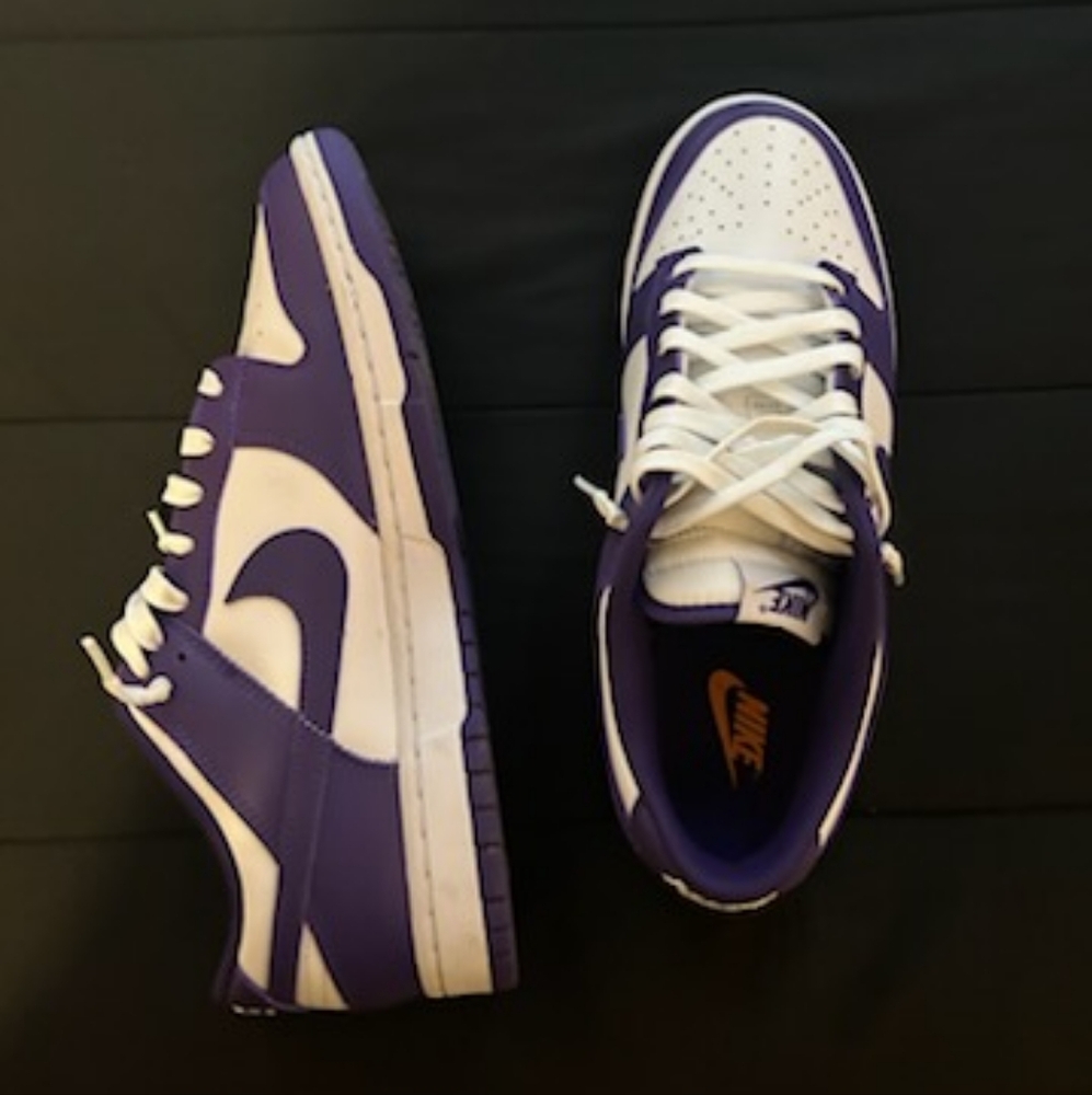 Nike Dunks - image 3